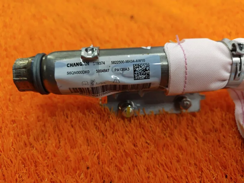 Подушка безопасности боковая