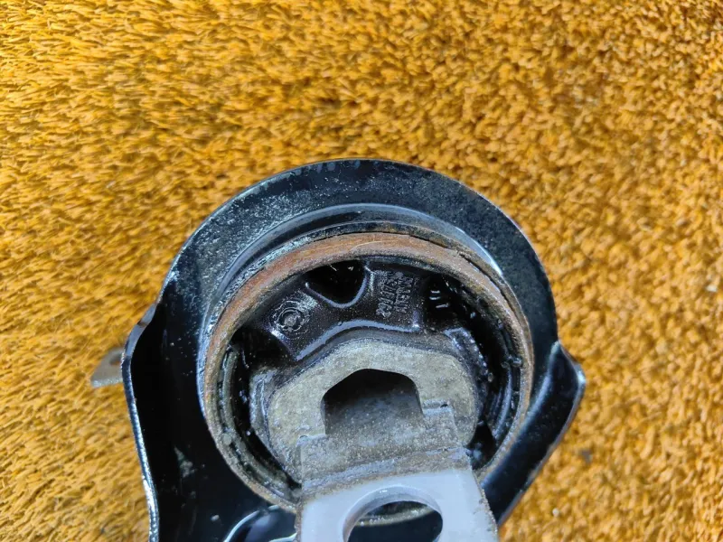 Рычаг продольный