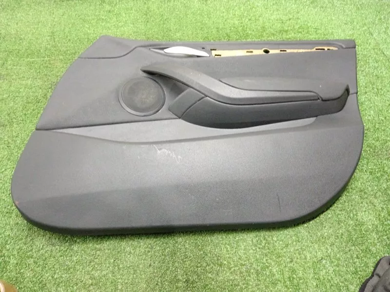 Обшивка двери BMW X1 2009 51417320183 E84, передняя правая