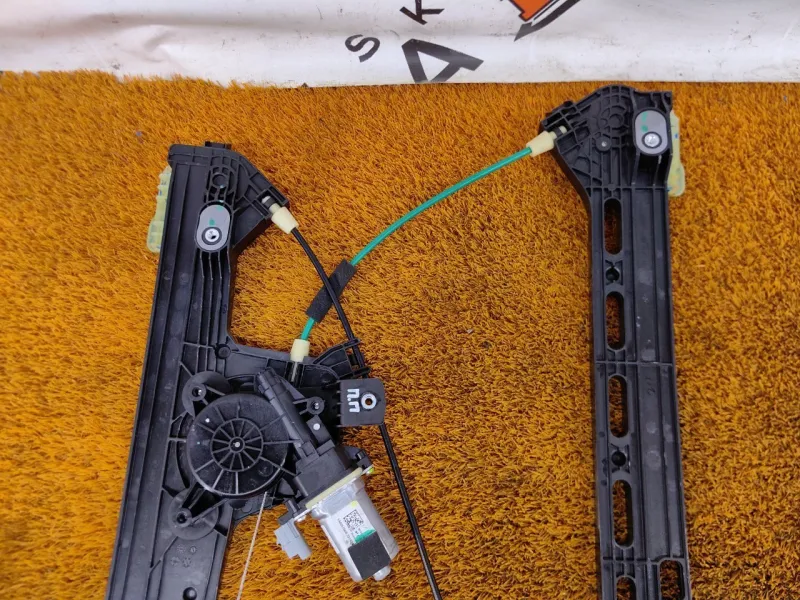 Стеклоподъемник