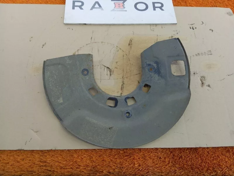 Пыльник тормозного диска