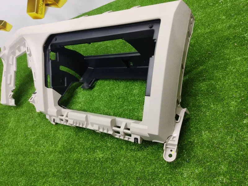 Накладка под торпедо