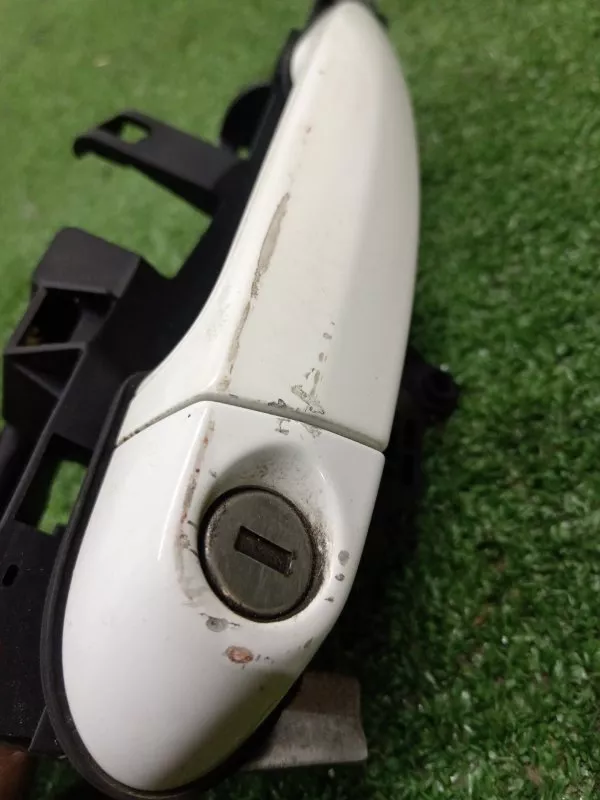 Ручка двери наружняя