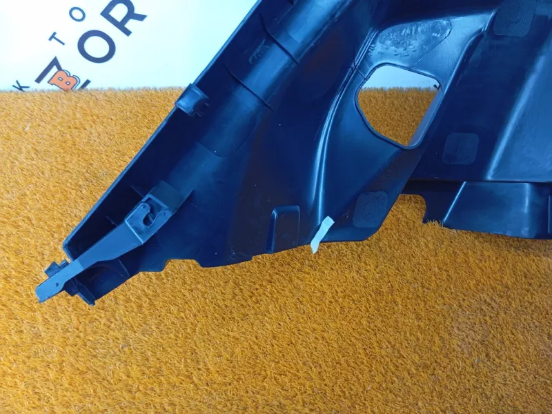 Обшивка багажника