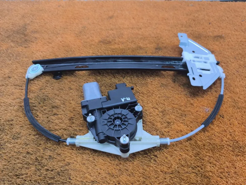 Стеклоподъемник