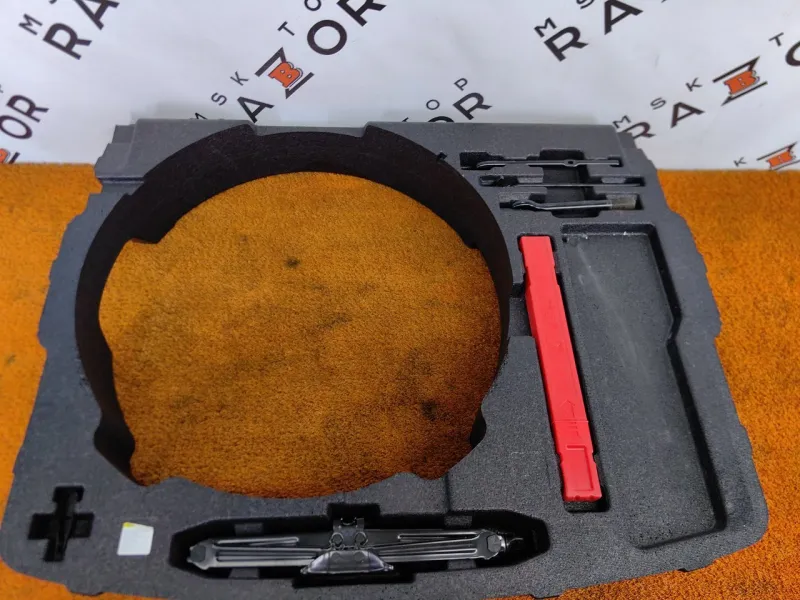 Ящик для инструментов