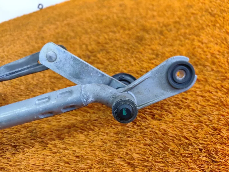 Трапеция дворников