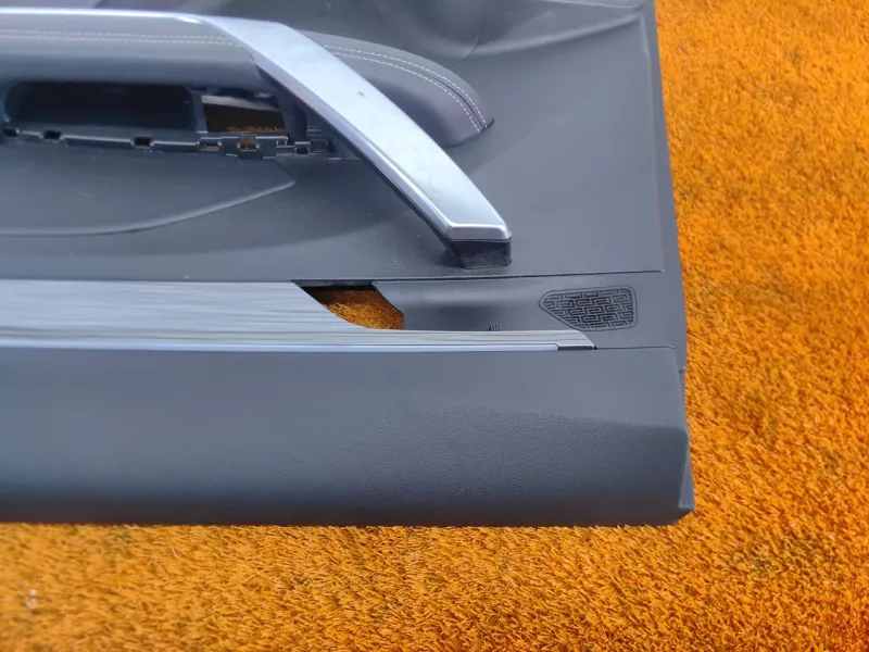 Обшивка двери