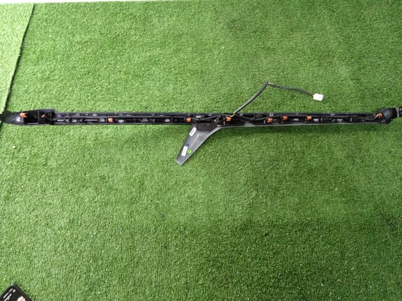 Накладка на торпедо