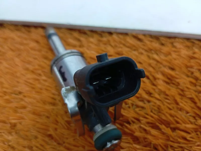 Форсунка топливная Chery Tiggo 8 Pro 2023 F4J161112011AB SQRF4J16C