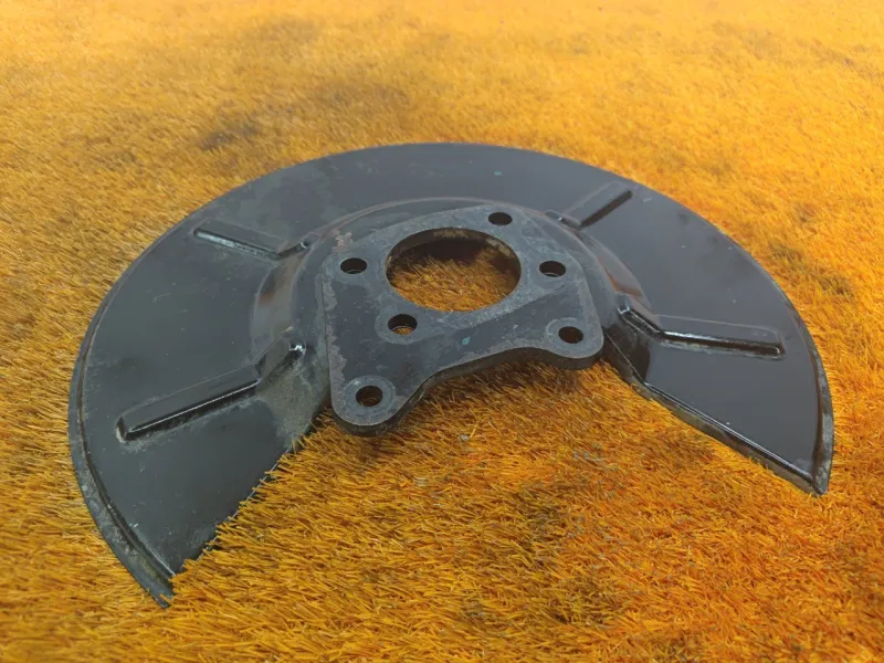 Пыльник тормозного диска