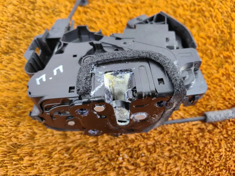 Замок двери